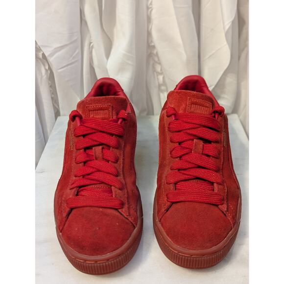 Puma Mono Red Suede Classic Gold Logo Unisex Size 6.5 - Picture 1 of 8